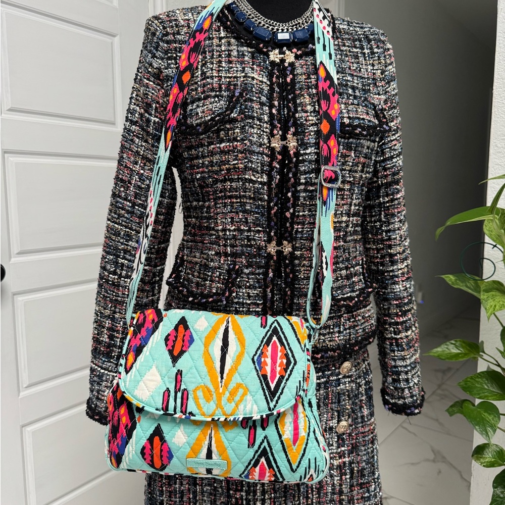 Vera Bradley Colorful Patterned Women's Bag